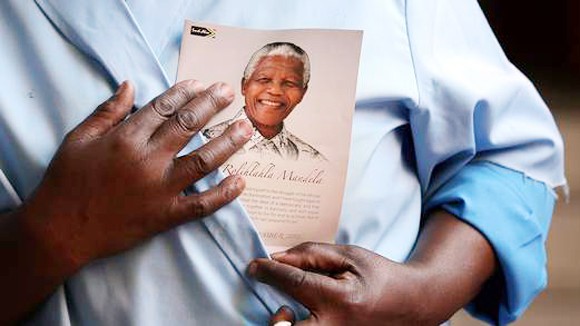 Lễ tang ông Nelson Mandela lớn nhất thế giới ảnh 1