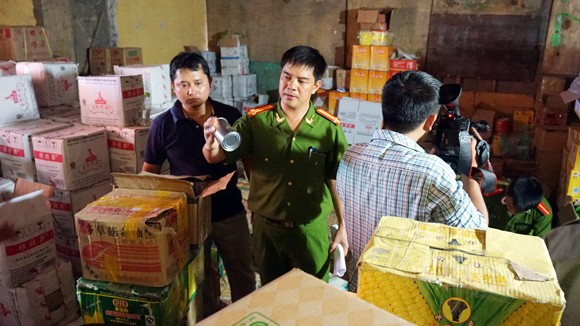 “Thủ đô Hà Nội phải làm gương cho cả nước trong công tác chống buôn lậu” ảnh 1