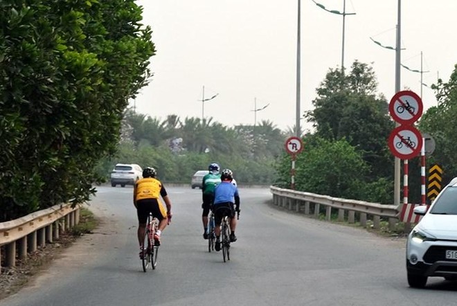 Người đi xe đạp cố tình vi phạm luật giao thông gây hậu quả nghiêm trọng có thể bị xử lý hình sự ảnh 3