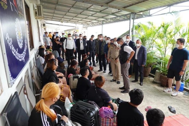 Chiến dịch giải cứu hàng trăm người Thái Lan rơi vào đường dây lừa đảo qua điện thoại ảnh 1