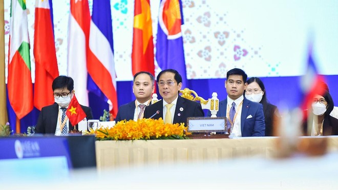 ASEAN kiến nghị giải quyết vấn đề Biển Đông bằng biện pháp hòa bình ảnh 1