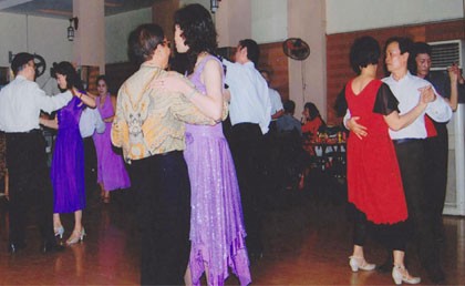 Phong trào khiêu vũ ở Hà Nội xưa ảnh 3