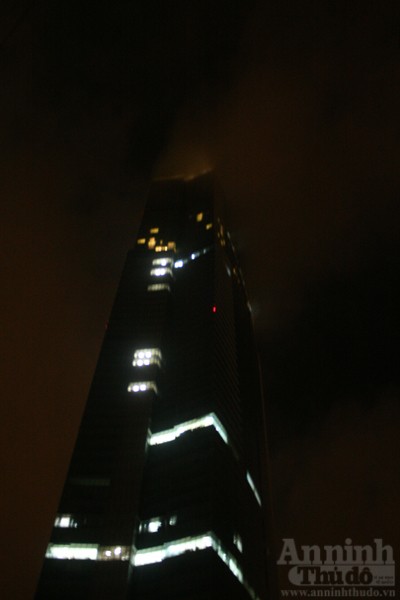 "Khói đen" bất thường vây tháp 72 tầng Keangnam ảnh 3