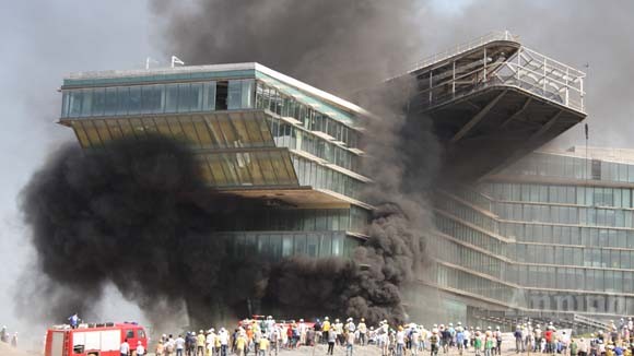 Cháy công trình xây dựng khách sạn 5 sao JW Marriott Ha Noi ảnh 4