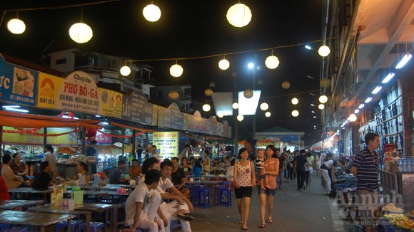 Kiểm tra ứng trực, báo động xử lý cháy đêm ở chợ Đồng Xuân ảnh 2