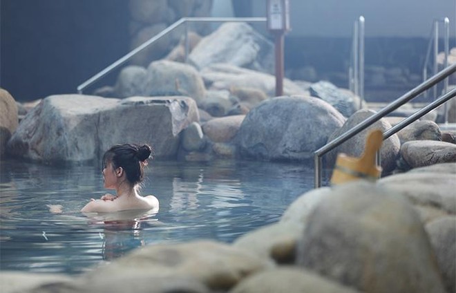 Thời điểm tắm onsen tuyệt nhất tại Yoko Onsen Quang Hanh đến rồi ảnh 1