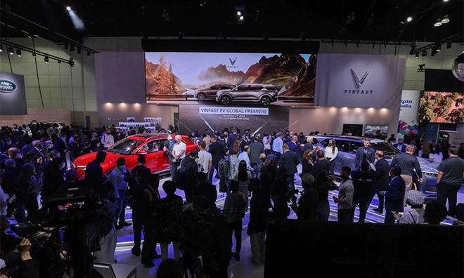 VinFast ra mắt thương hiệu xe điện tại Los Angeles Auto Show 2021 ảnh 7