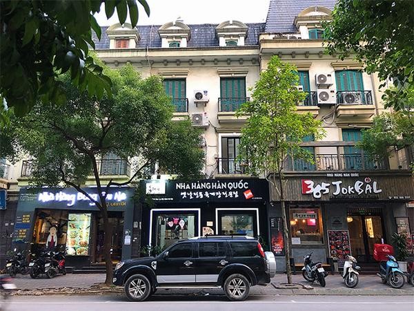 Điểm danh những ‘phố Tây’ nổi tiếng nhất Hà Nội từ trước đến nay ảnh 2