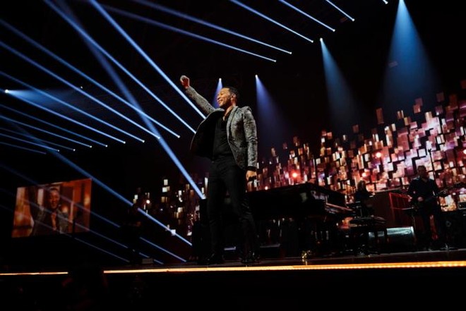 Huyền thoại âm nhạc Mỹ John Legend sắp đến Việt Nam biểu diễn tại Lễ trao giải VinFuture? ảnh 4
