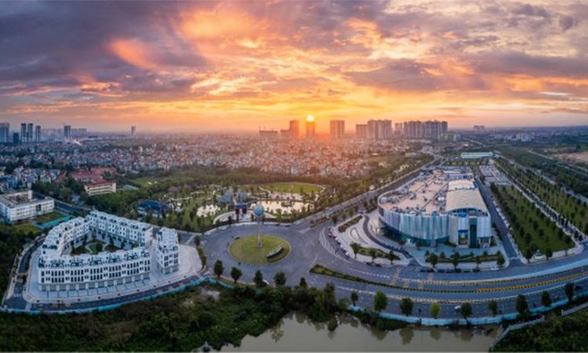 Vinhomes Smart City được ví như thỏi nam châm hút dòng cư dân quốc tế dịch chuyển về phía Tây Hà Nội một cách mạnh mẽ