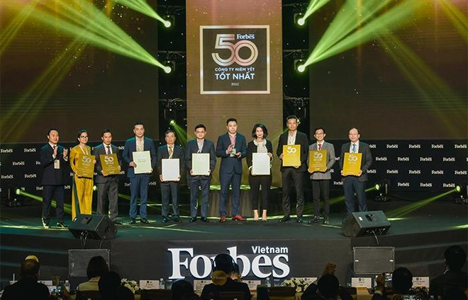 Vinamilk – 10 năm liền góp mặt trong Top 50 doanh nghiệp niêm yết tốt nhất của Forbes Việt Nam ảnh 2