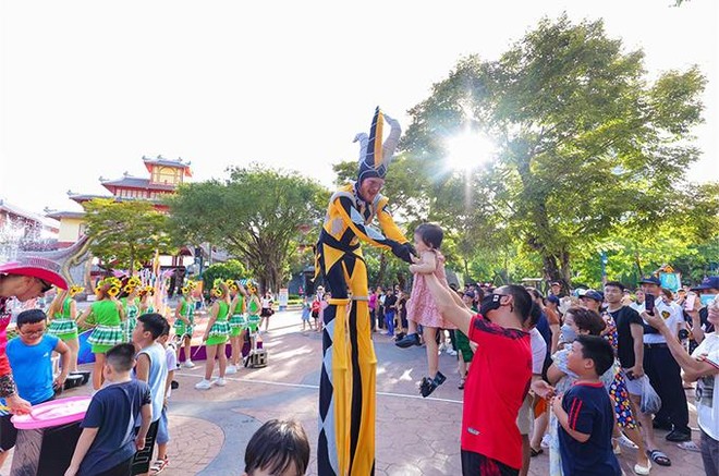 Ngàn trải nghiệm thú vị từ chuỗi sự kiện văn hóa, lễ hội tại Sun World Ha Long ảnh 5
