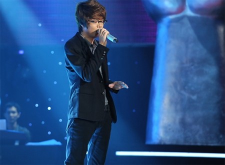 Giọng hát Việt lên tiếng về vụ tác quyền của "Hoàng tử The Voice" ảnh 1