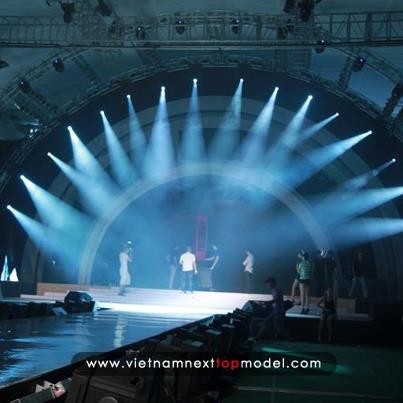 Mai Thị Giang lên ngôi quán quân Vietnam's next top model 2012 ảnh 1