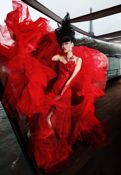 Jessica Minh Anh ngồi ghế nóng chung kết Siêu mẫu Việt Nam ảnh 3