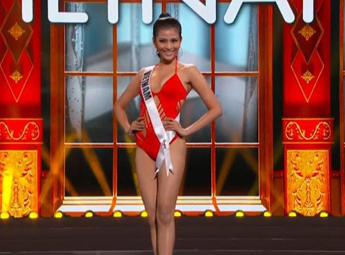 Trương Thị May tự tin diễn bikini tại bán kết Miss Universe 2013 ảnh 2