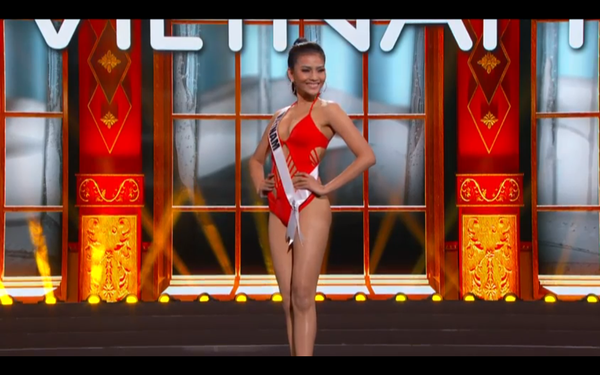 Trương Thị May tự tin diễn bikini tại bán kết Miss Universe 2013 ảnh 5