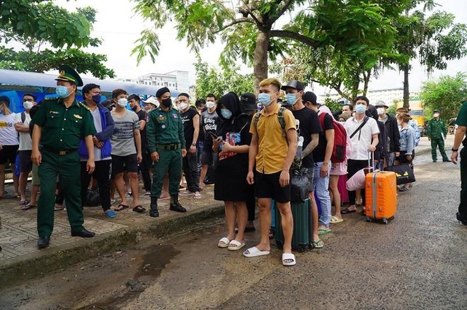 Đã giải cứu hơn 1.000 người Việt bị môi giới lao động bất hợp pháp tại Campuchia ảnh 1