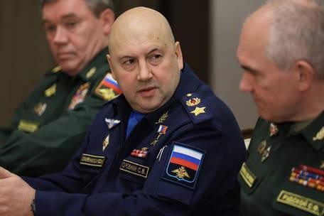 Tướng Nga nói về tình hình chiến sự tại Kherson ảnh 1