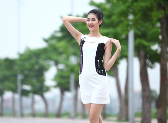 Top 10 siêu mẫu châu Á Hà Phương khoe vẻ đẹp hút hồn ảnh 9