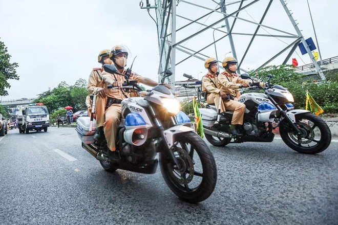 Cảnh sát giao thông Thủ đô sẵn sàng đảm bảo TTATGT phục vụ SEA Games 31 ảnh 2